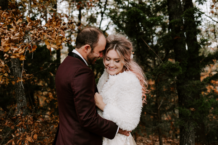 Moody Vintage Thorncrown Chapel Wedding in Eureka Springs, Arkansas ...