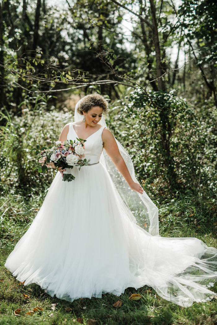 Sweet and Southern Ashbourne Farms Wedding in Blush and Dusty Blue ...