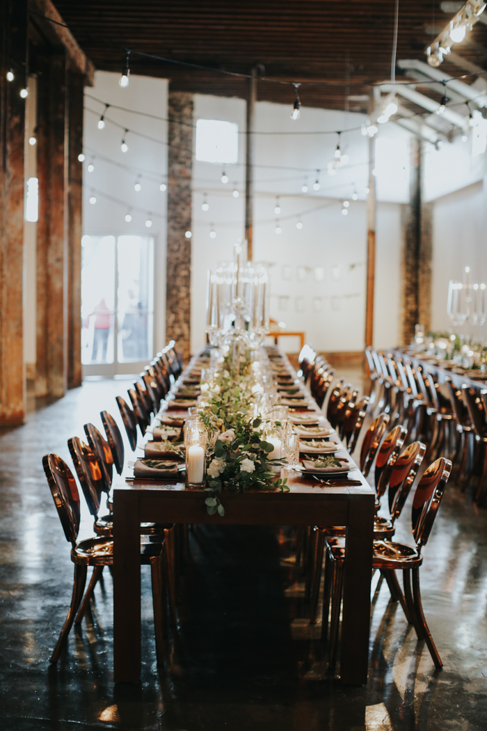 This Creative Luxe Los Angeles Loft Wedding Combines Industrial Vibes ...