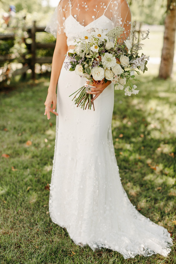 This Waterfront Prince Edward County Wedding is the Definition of ...