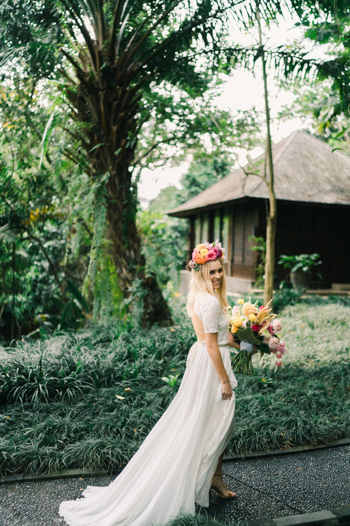 This Colorful Bali Wedding at The Villa Sanctuary is a Playful Treat