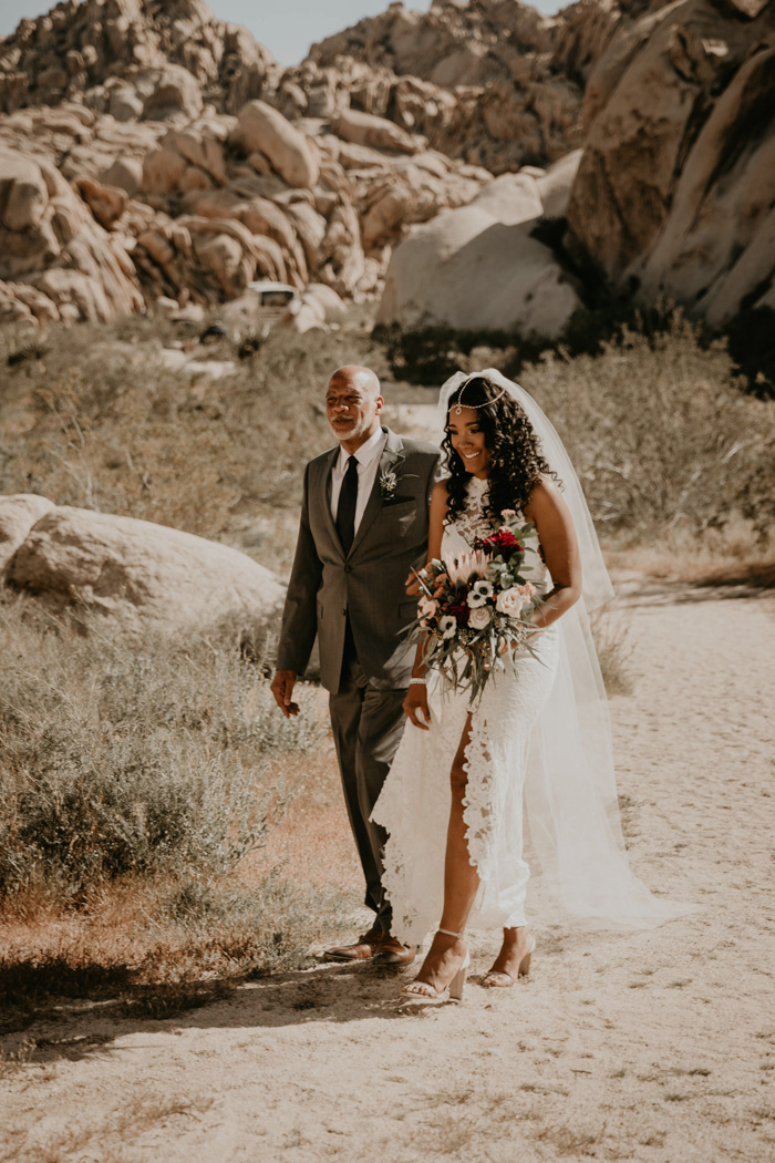 This DIY Joshua Tree National Park Wedding Showed Off the Natural Beauty of Both the Desert and ...