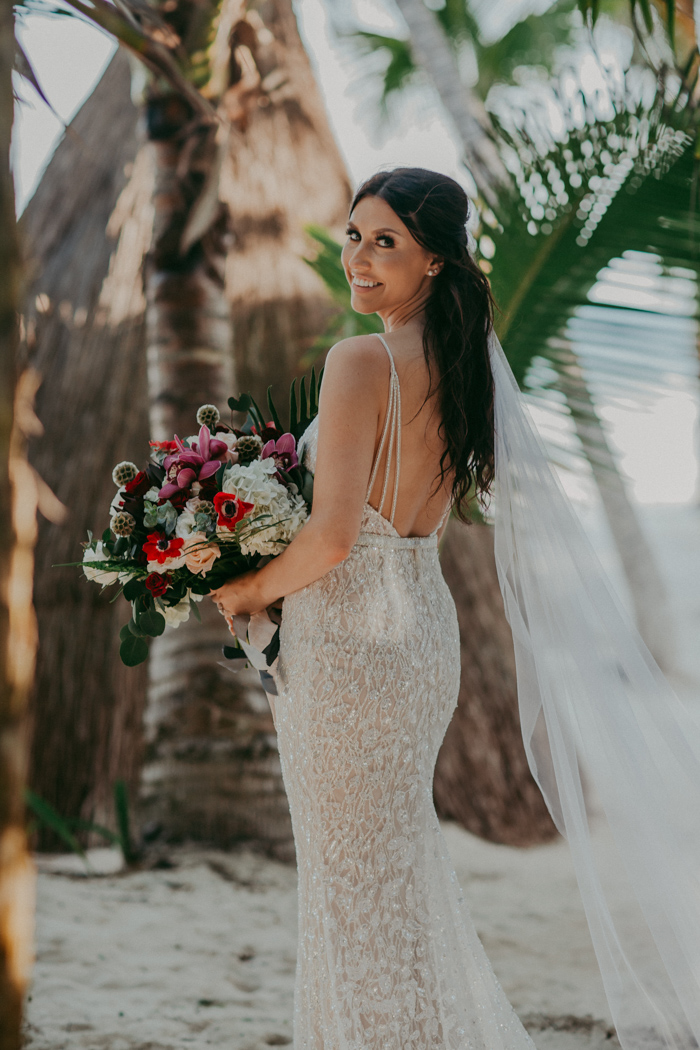 Tropical Opulence is One of Our Favorite 2020 Trends and This Ak'iin ...