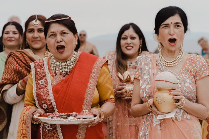 This Lush Modern Indian Wedding Pairs The Natural Beauty Of Palos