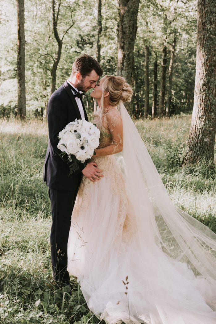 This Primland Resort Wedding Brought Glamour and Gold to the Blue Ridge ...
