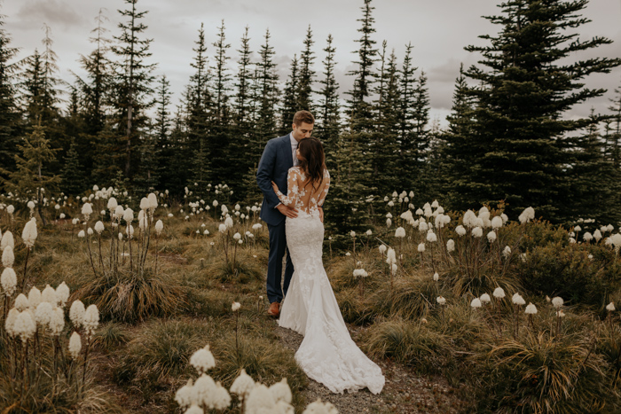 This Washington Winery Wedding at JM Cellars is the Definition of Cool ...