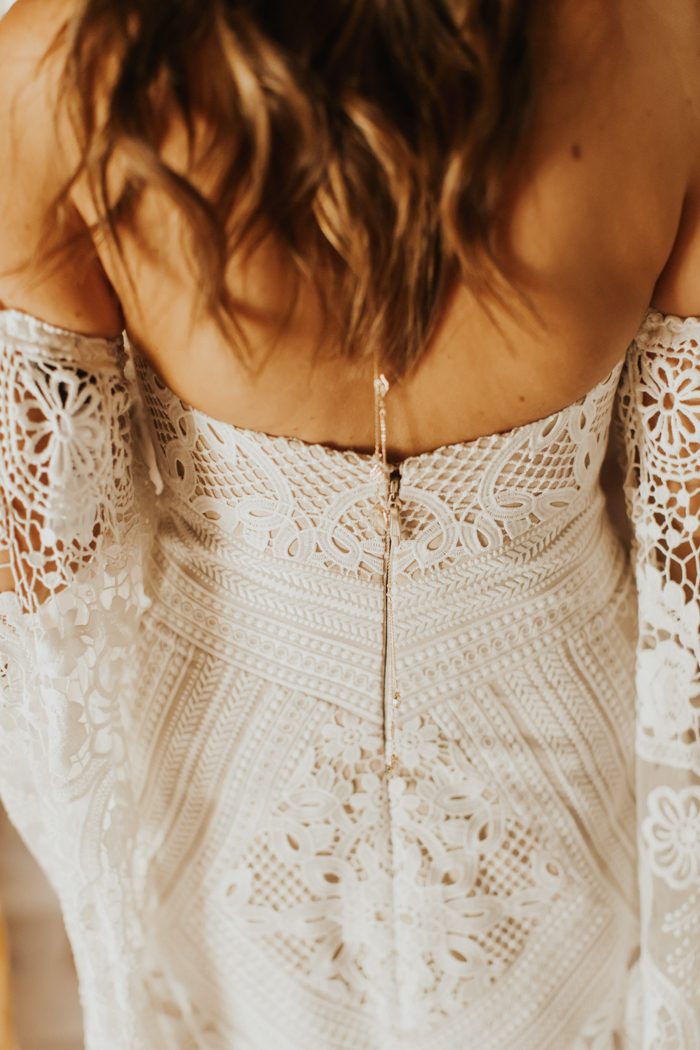Earthy Rustic Meets Free People in This Everly at Railroad Wedding ...