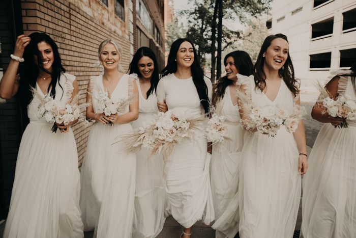 Monochromatic White and Beige Wedding at The 5th Floor Utah | Junebug ...