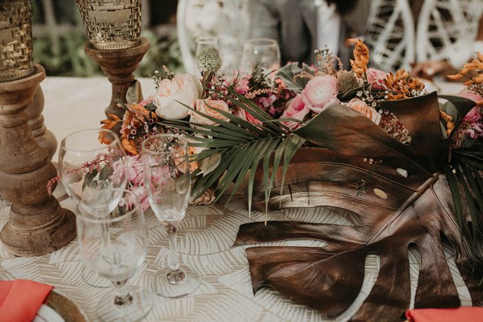 Earthy Tones Wedding Inspiration in Old Quebec City ⋆ Ruffled