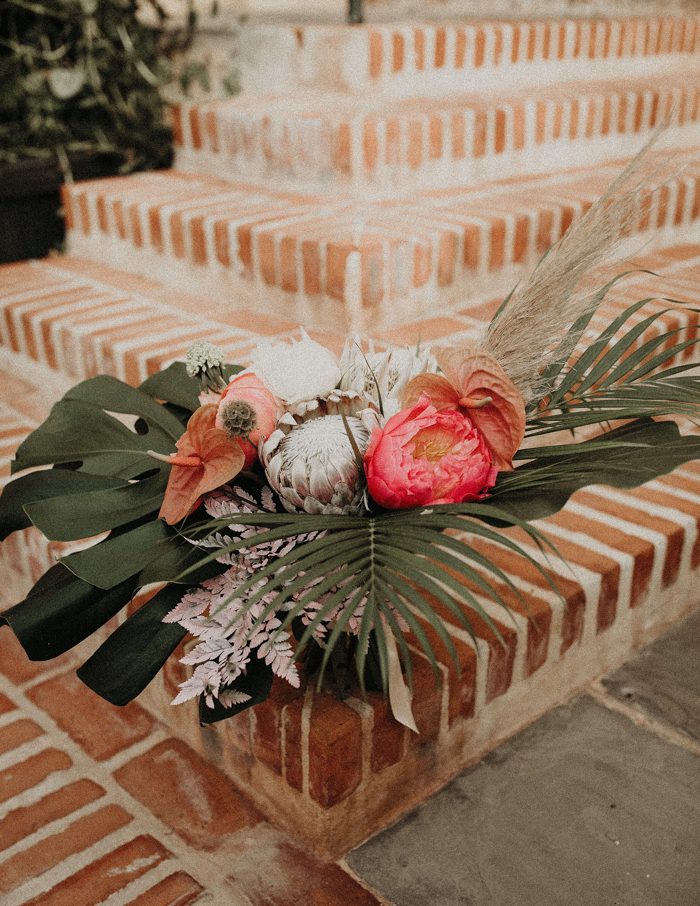 This Tropical Glam Old San Juan Wedding Inspiration Took Cues from the