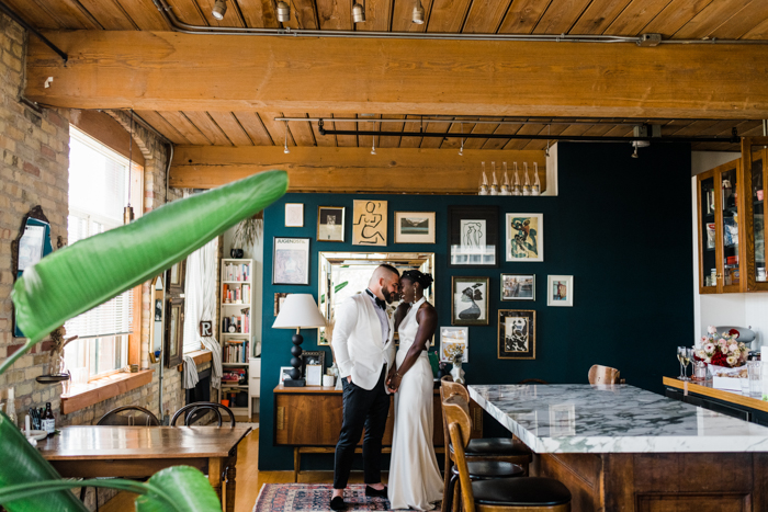 Diy Minimalist Toronto Loft Wedding At Five Brock Junebug Weddings