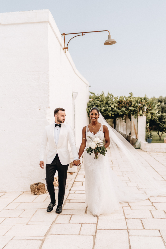 Chic Traditional Puglia Wedding at Masseria Potenti | Junebug Weddings