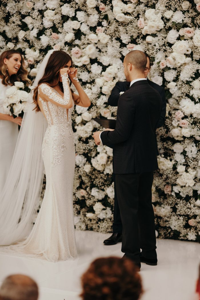 Golden California Wedding at Hummingbird Nest Ranch | Junebug Weddings