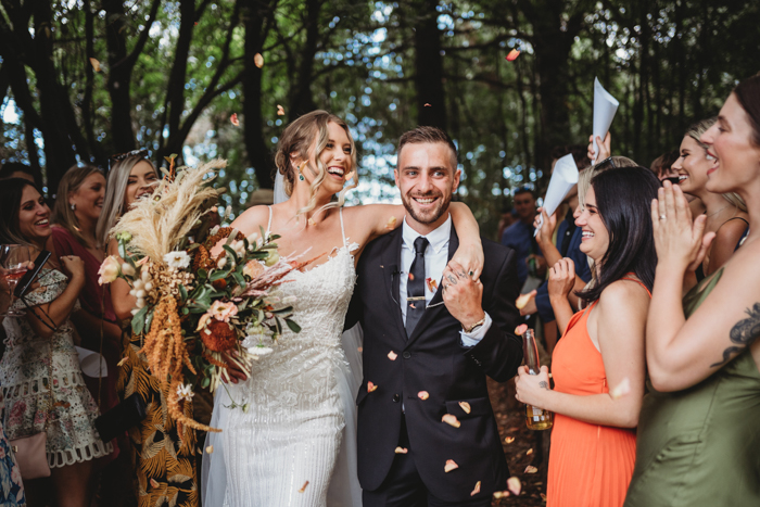 Organic Emerald and Rust New Zealand Wedding at Meadowood House ...