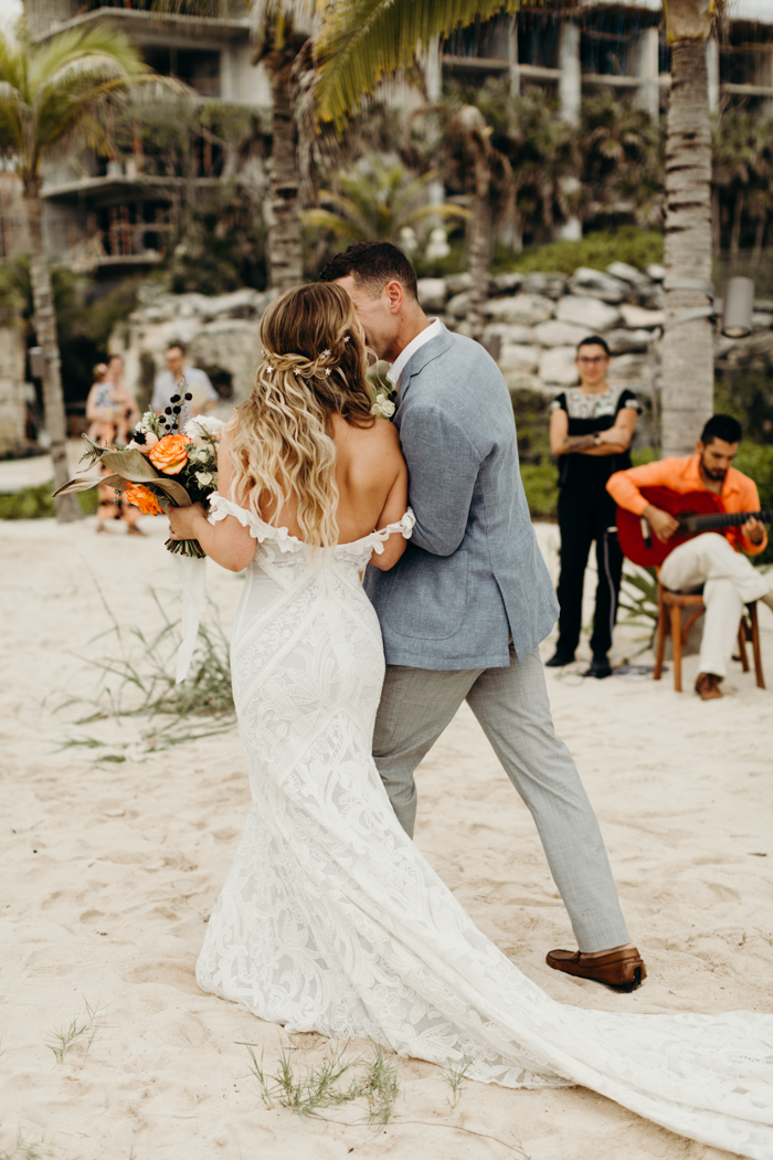 Eclectic Romantic Playa del Carmen Wedding at Hotel Xcaret LaptrinhX