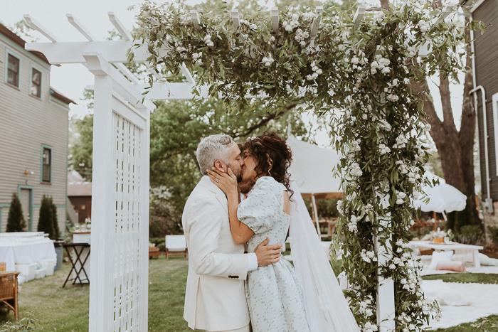 https://junebugweddings.com/wedding-blog/wp-content/uploads/2020/06/victorian-garden-party-inspired-backyard-wedding-14.jpeg
