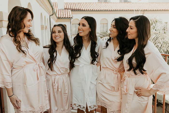 Classy Cool California Wedding at The Villa del Sol | Junebug Weddings