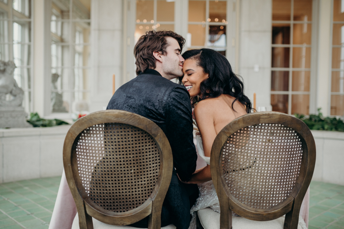 This Dallas Wedding Inspo at The Olana is a Dose of Elegance *