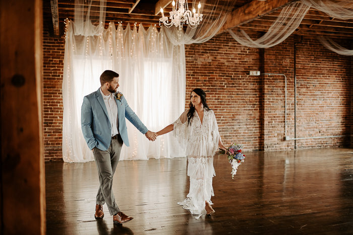 Industrial Meets Botanical Wedding Inspiration at Loft 1023 *