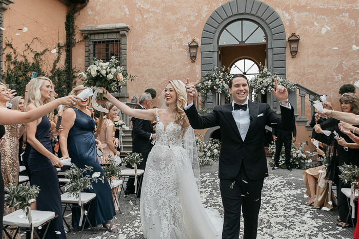 Modern Classic Tuscany Wedding at Villa Mangiacane *