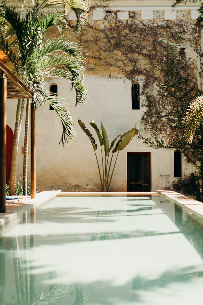 Effortlessly Elegant Yucatan Wedding at Hacienda Sac Chich | Junebug ...