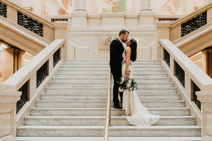 Whimsical Modern Carnegie Museum of Art Pittsburgh Wedding *