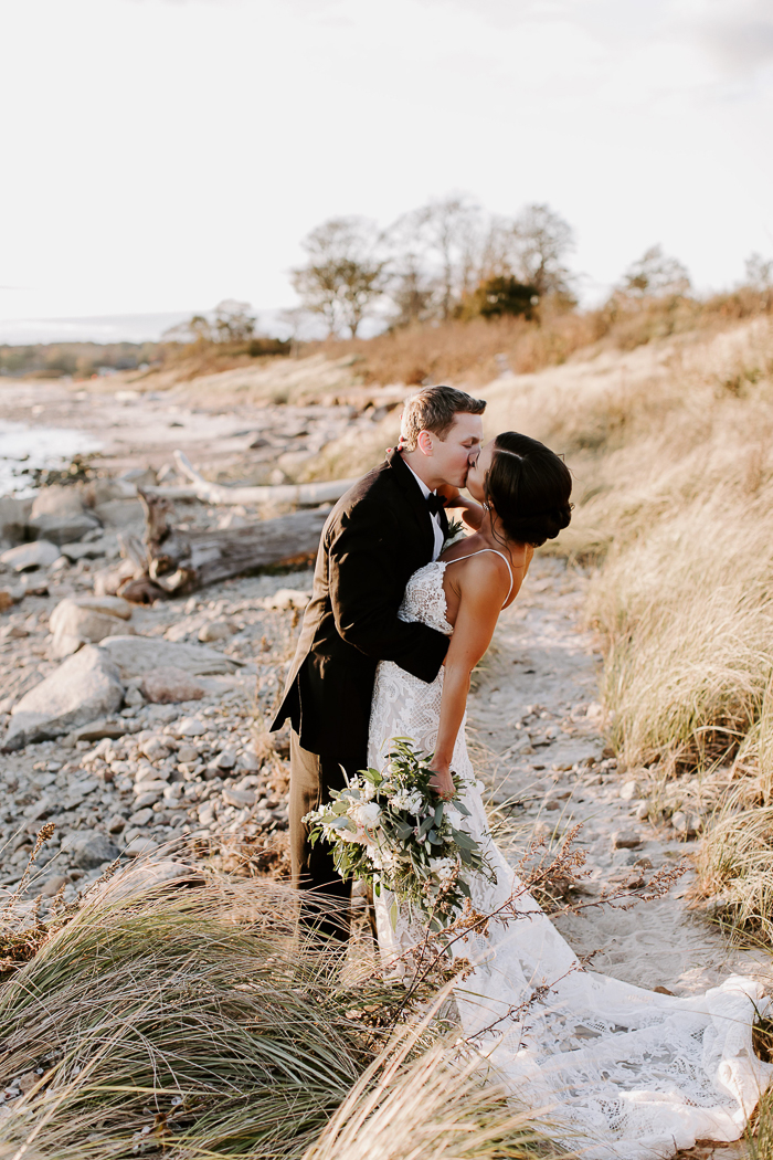 Elegant Connecticut Wedding at Harkness Memorial State Park Junebug