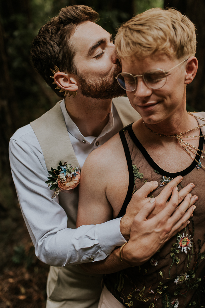 Forest Meets Ocean in This Big Sur Micro Wedding | Junebug Weddings