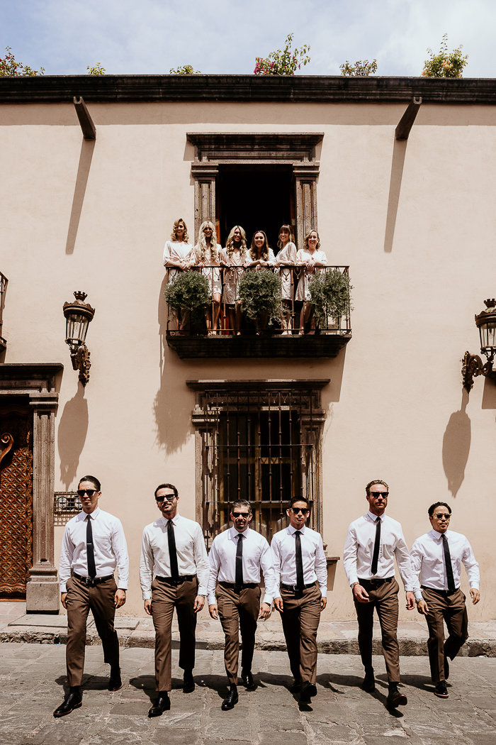 Romantic San Miguel de Allende Wedding at Casa Aurora | Junebug Weddings