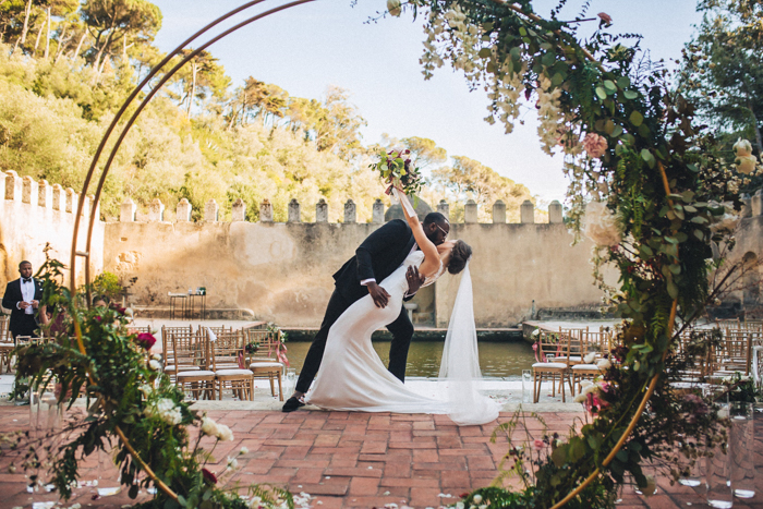 Classic Portugal Wedding With Pops of Modernity and Charm *