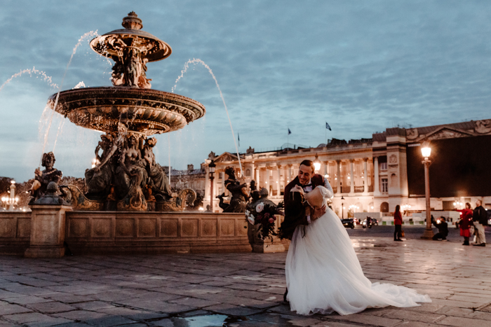 Parisian Burgundy Autumn Wedding at Cercle Suédois *