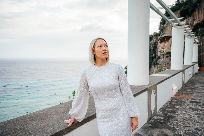 Minimalistic and Stress-Free Italian Seaside Wedding | Junebug Weddings