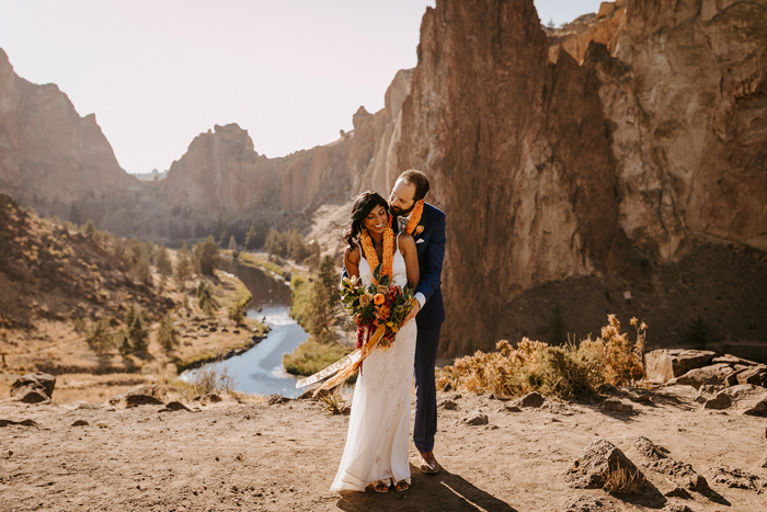 Beautiful Oregon Micro Wedding’s Traditional Hindu Elements *