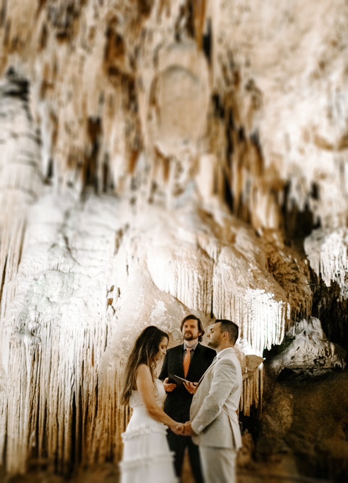 Unique and Stunning Luray Caverns Micro Wedding