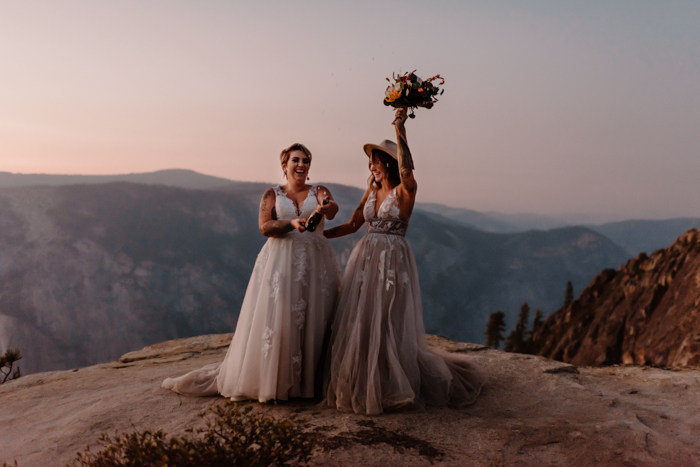 Hopelessly Romantic National Park Elopement *