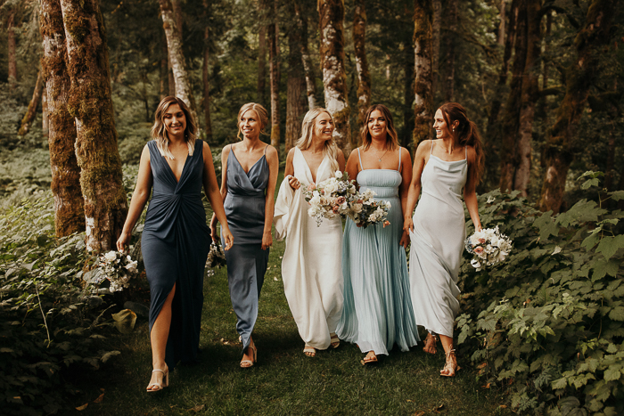Bridesmaid Trends We’ve Got Our Eyes On This Year *
