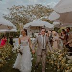 Use This Wedding Flower Checklist to Incorporate Flowers Throughout Your Day