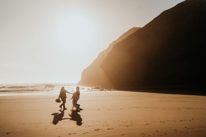 oregon coast elopement