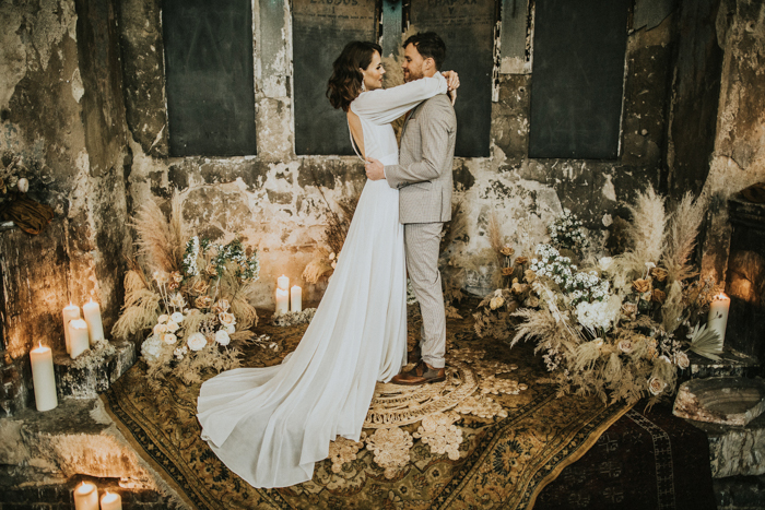 Creative Urban Wedding Inspiration At The Asylum | Junebug Weddings