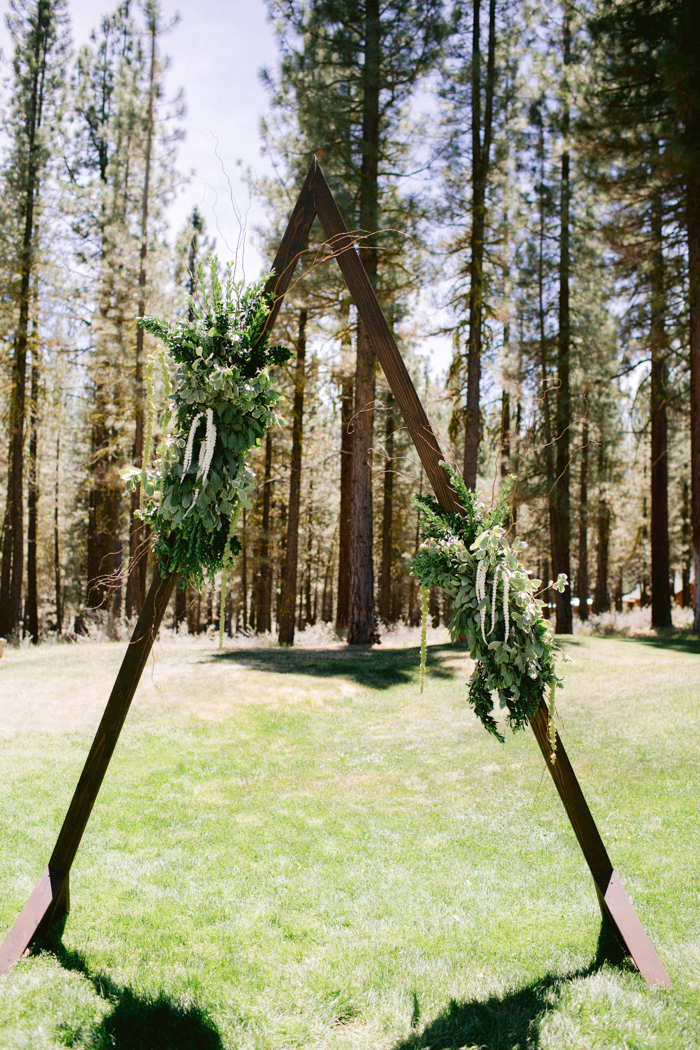 Gorgeously Green Multi-Day Lake Tahoe Lodge Wedding | Junebug Weddings