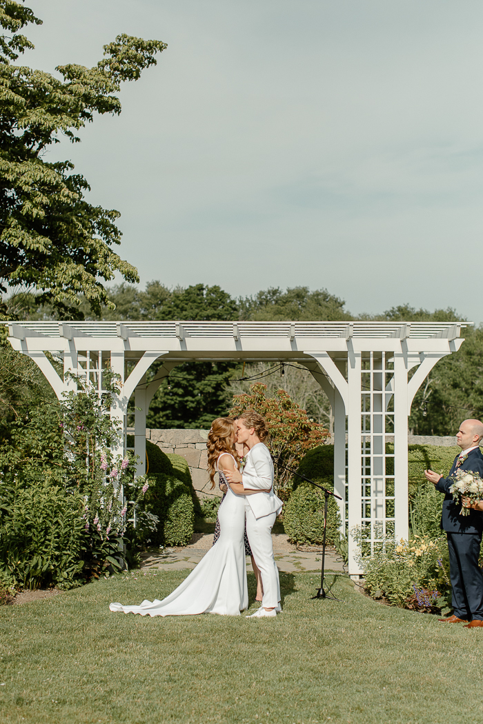 Beautiful Outdoor Stone Acres Farm Wedding Junebug Weddings