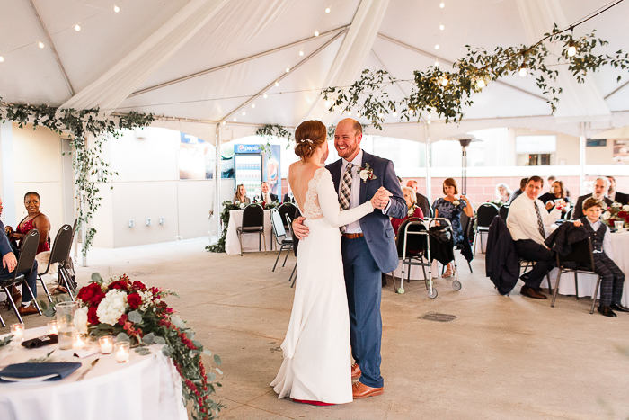 How to Incorporate Baseball Details Into Your Wedding