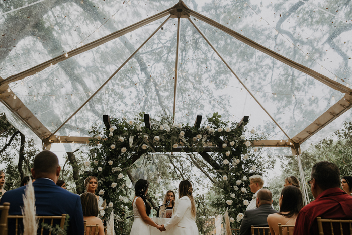 Dreamy Botanical Garden Wedding | Junebug Weddings
