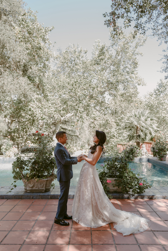 This Thelma and Louise Inspired Same-Sex Elopement is Full of Road Trip  Goals, Desert Vibes, and Southwest Romance