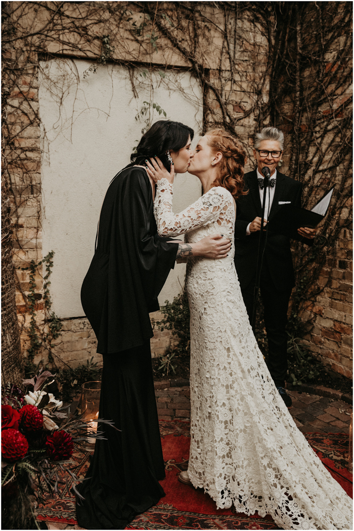 This Austin Micro Wedding Was Planned In Six Months | Junebug Weddings