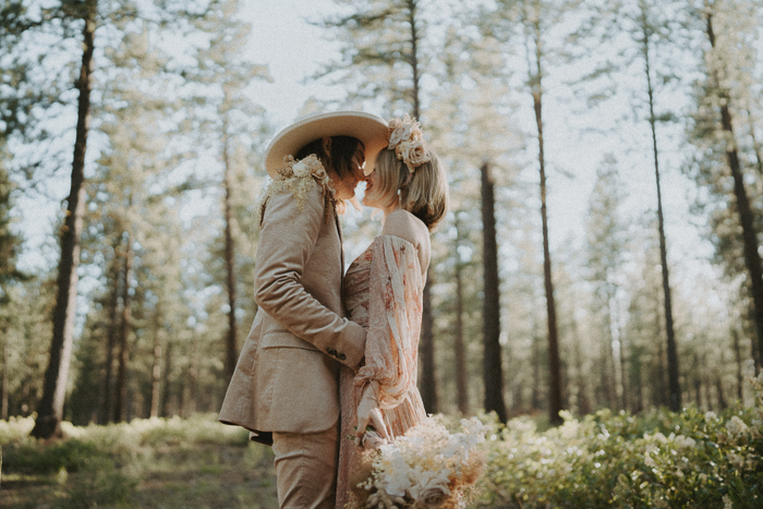 Florals Star In This DIY White Aspen Creative Micro Wedding