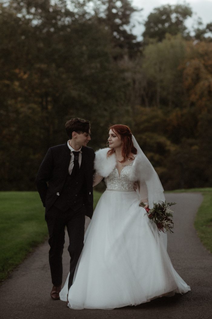 Dalhousie Castle Wedding Full Of Scottish Traditions | Junebug Weddings