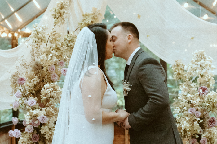 This Romantic Bridal Veil Lakes Wedding Was a Secret Garden Come to Life