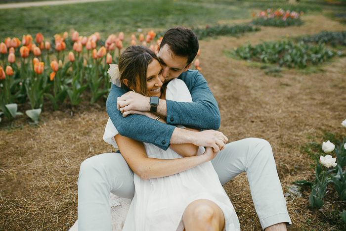 spring engagement photos outfit