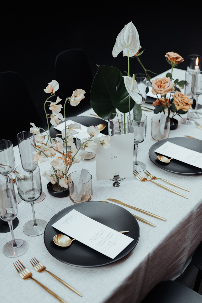 Setting the Table for Your Wedding Reception